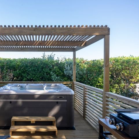 Mobilhome 6 personnes - EXCLUSIF 3 chambres Jacuzzi avec suite parentale