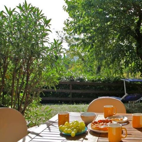 Apartment 6 persons - MIMOSA (with a small garden)