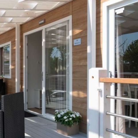 BUNGALOW 5 personnes - Maxicaravan ROCCA mercredi/mercredi