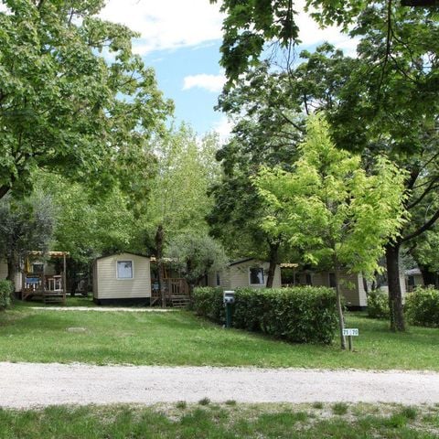 Stellplatz - Pitch XL Pool (Wohnmobil/Wohnwagen + Strom 10A + Wasserstelle), 110/120 m2