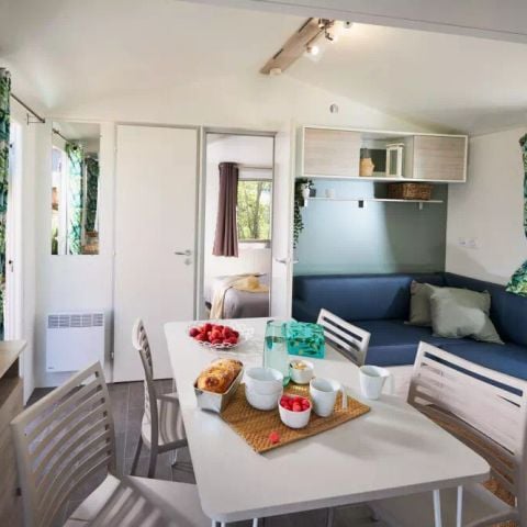 Stacaravan 5 personen - Vakantiehuisje met 3 kamers voor 4/5 personen, met airconditioning en tv