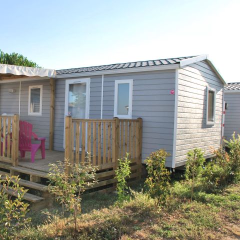 Stacaravan 5 personen - Vakantiehuisje met 3 kamers voor 4/5 personen, met airconditioning en tv