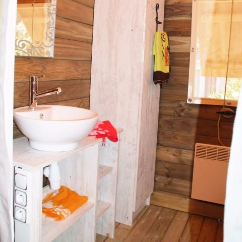 Tente en toile et en bois 5 personnes - Caba'nature 3 Pièces 5 Personnes