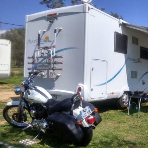 Pitch - Motor home parking
