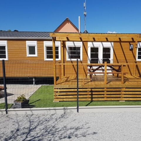 Stacaravan 9 personen - MB 4 kamers 8/9 pers