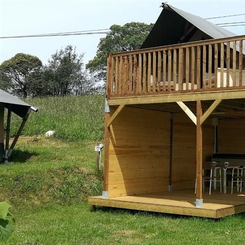 Tente en toile et en bois 2 personnes - SAFARI LUXE Sans Sanitaires