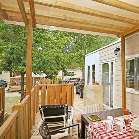 MOBILHOME 4 personnes - Comfort XL | 2 Ch. | 4 Pers. | Terrasse surélevée | Clim.