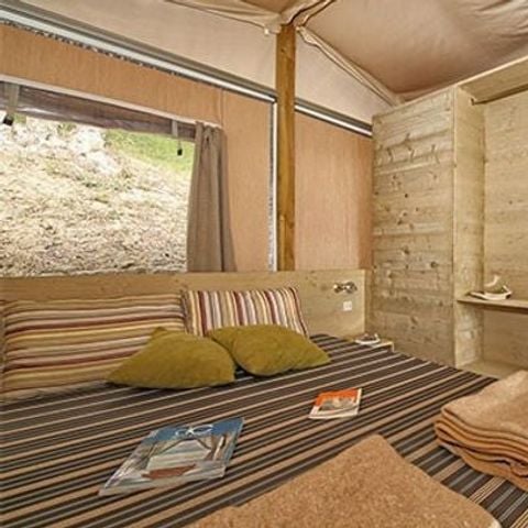 Canvas and wooden tent 5 persons - Super Lodge Tent | 2 Bedrooms | 4/5 Pers. | 1 Bathroom