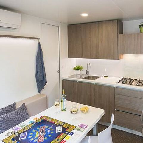 BUNGALOW 5 personnes - Mobil-home | Premium | 2 Ch. | 5 Pers. | Terrasse Lounge | Clim.