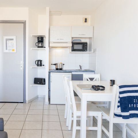 Appartement 4 personen - 2 KAMERS - ZEEZICHT