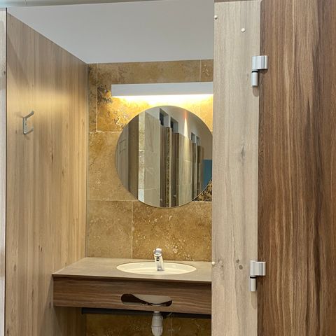 PIAZZOLA - Piazzola Comfort - Allacciamento elettrico 10 A + Acqua + 120 m² 2/6 persone