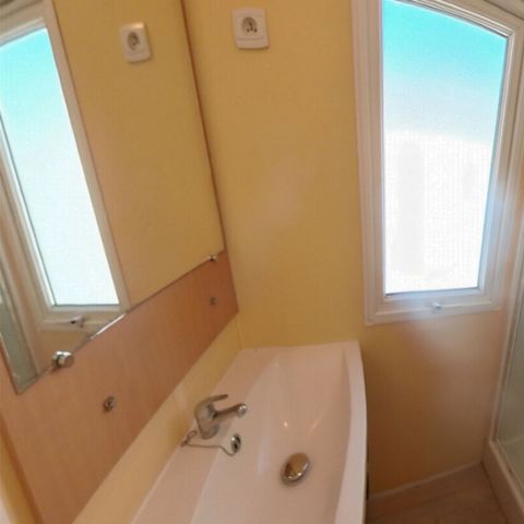 Stacaravan 8 personen - MH gezin 4bed