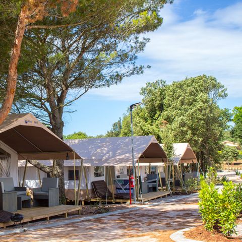TENTE TOILE ET BOIS 5 personnes - Luxury safari tent sanitaire