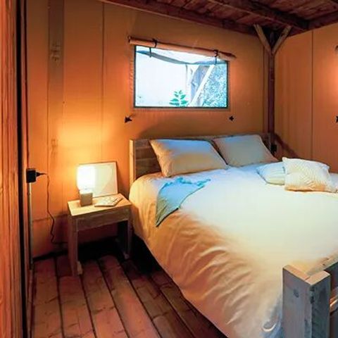Tente en toile et en bois 6 personnes - Tente Lodge Premium XL