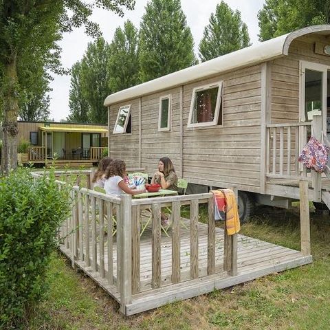 UNUSUAL ACCOMMODATION 4 people - CONFORT+