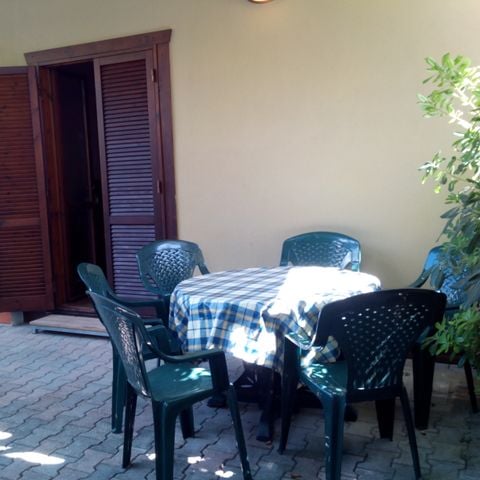 CASA 6 persone - 2 pezzi