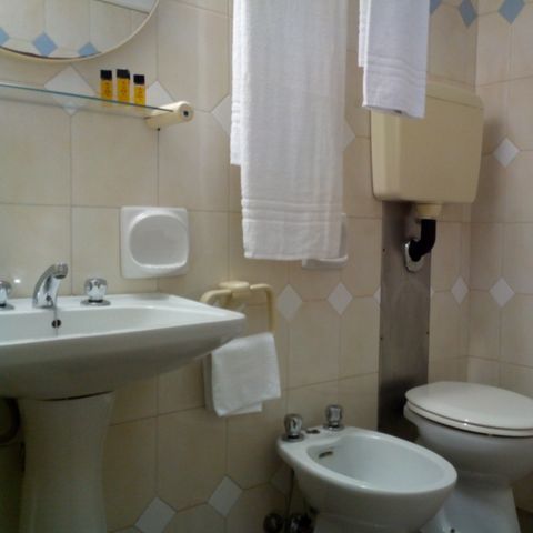 CASA 4 persone - Casa di 2 stanze con 2 bagni