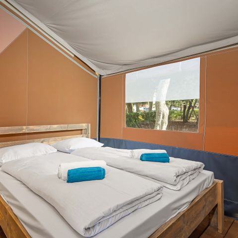 TIENDA DE LONA Y MADERA 4 personas - Naturista Ulika - Tienda Safari + instalaciones sanitarias + aire acondicionado (6P)