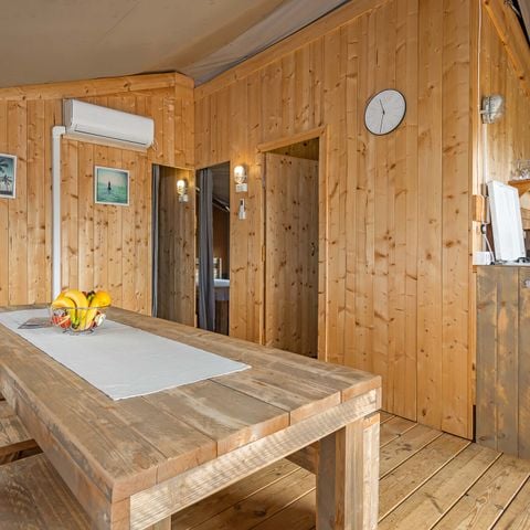 TENTE TOILE ET BOIS 4 personnes - Naturiste Ulika - Tente Safari + sanitaires + air conditionné (6P)