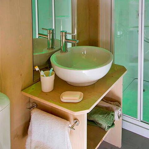 TIENDA DE LONA Y MADERA 6 personas - Tente Safari | 3 Ch. | 6 Pers. | 1 SDB | Clim.