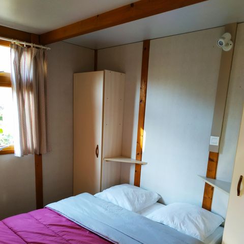 Chalet 5 personen - 5 24m² + überdachte Terrasse 10m² 2 Schlafzimmer