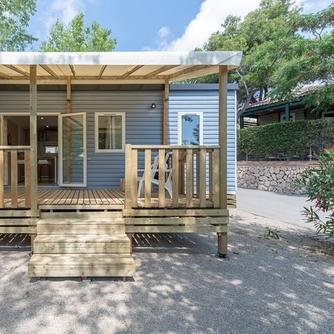 Mobilheim 6 Personen - Premium Azure | 3 Zi. | 6 Pers. | Erhöhte Terrasse