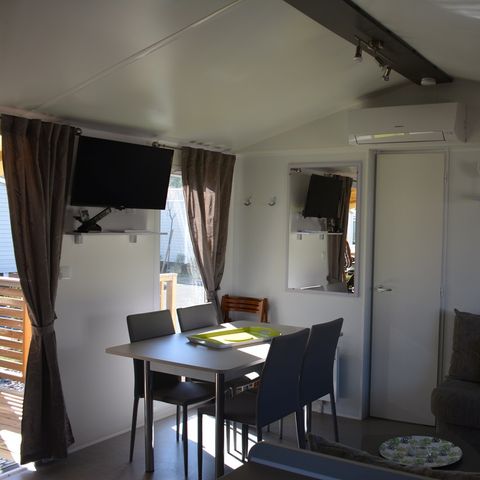 Mobilhome 8 personnes - Mobil-home 003 (3 chambres, 2 salle d'eau) - Clim, TV, Lave-vaisselle, Lave-linge - Terrasse