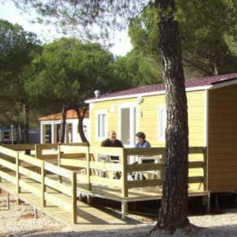 Bungalow 4 Personen - Aus Holz