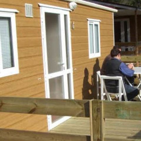 Bungalow 4 Personen - Aus Holz