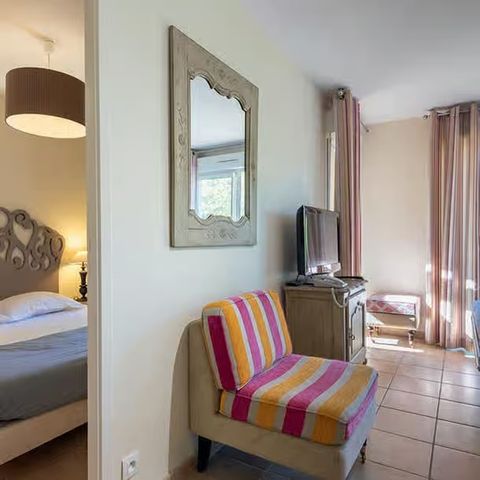 Apartment 5 persons - Premium Cottage: Sleeps 4 Adults + 1 Child, Sleeping Area, Terrace, Air Conditioning