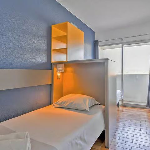 Bedroom 4 persons - Standard 2-bedroom, sleeps 4, ground floor