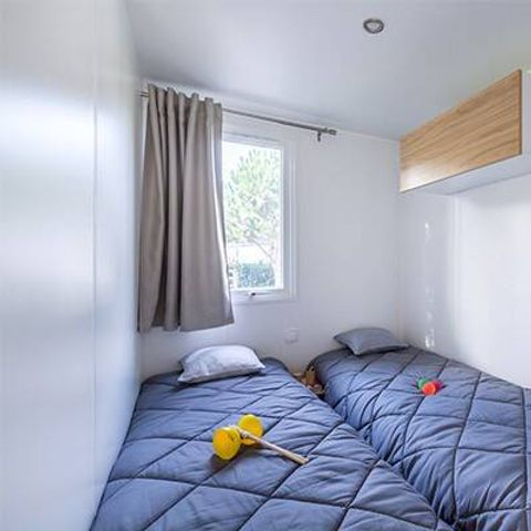 Mobilheim 8 Personen - Premium | 3 Schlafz. | 6/8 Pers. | Erhöhte Terrasse