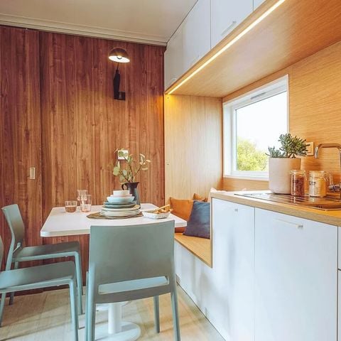 Stacaravan 5 personen - Supreme Plus 2 slaapkamers 2 badkamers Lounge