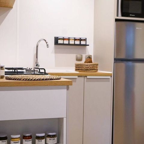 Mobilheim 6 Personen - Comfort | 3 Schlafz. | 6 Pers. | Erhöhte Terrasse | Klimaanlage | TV