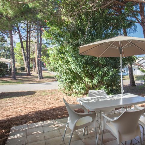 BUNGALOW 5 persone - Essentiel Bung: 2 camere da letto, 5 persone, terrazza