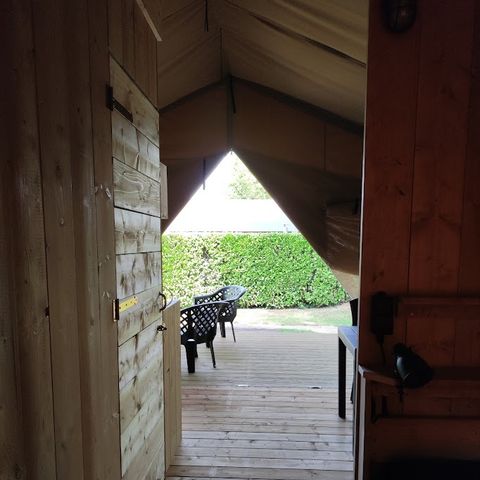 LODGE 4 Personen - Luxury Lodge 4 mit Sanitäranlagen