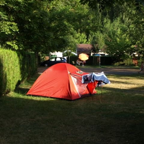 Stellplatz - 2 Personen mit Strom