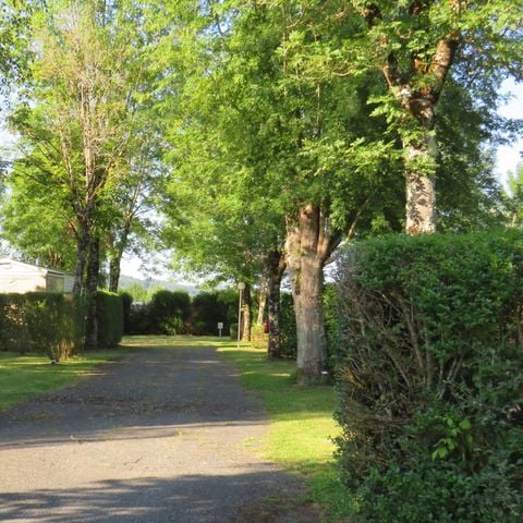 EMPLACEMENT - Emplacement 2 personnes avec électricité 2/6 pers