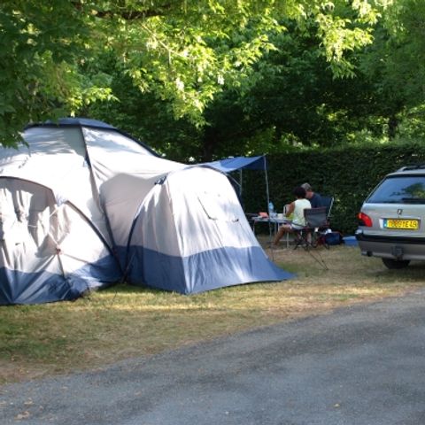 Stellplatz - 2 Personen mit Strom