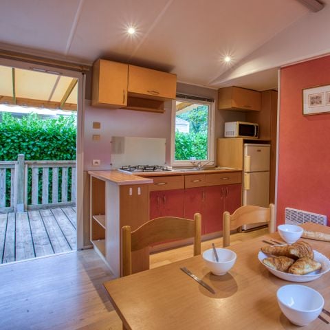 Stacaravan 4 personen - Confort 2bed overdekt terras