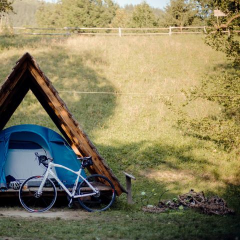 CANVAS AND WOOD TENT 3 people - Kokura hut (without sanitary facilities)