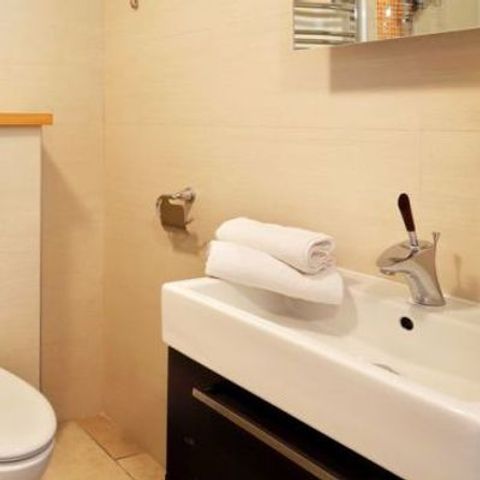 APPARTAMENTO 8 persone - G/344_3/4 CABINA DA 8 POSTI LETTO