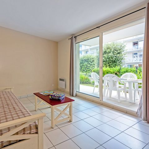 Apartment 6 persons - 2-room flat with sleeping area sleeps 6
