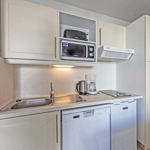 APPARTEMENT 5 personen - 2-kamerappartement met slaapgedeelte, 5 slaapplaatsen, uitzicht op zee