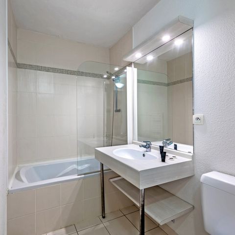 APPARTEMENT 5 personnes - Appartement 2 pièces avec coin nuit 5 personnes vue Mer