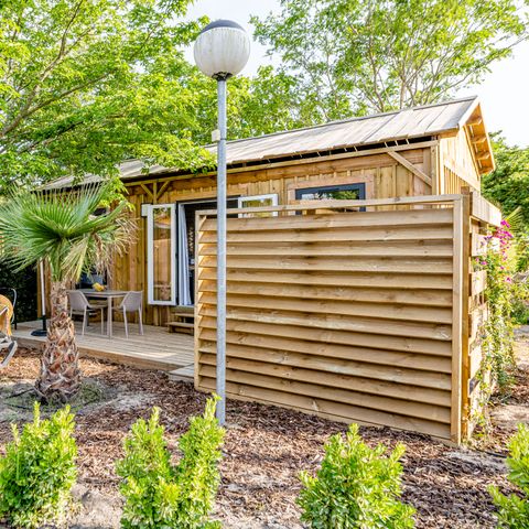 Mobile home 6 persons - Cabane Premium 4 Rooms 6 People Jacuzzi + Air Conditioning + TV