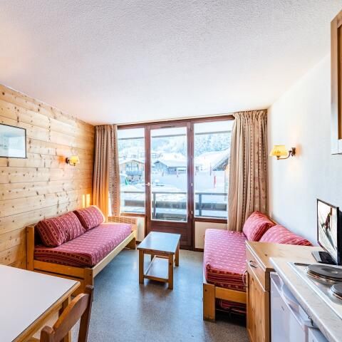 APPARTEMENT 5 personnes - Vue sur la montagne