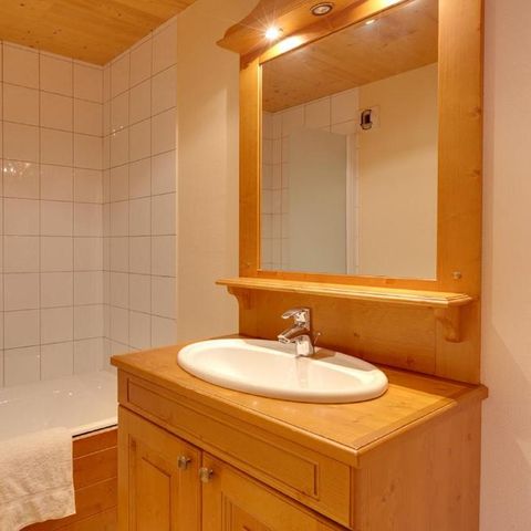 APARTEMENTO 8 personas - Piso de 3 habitaciones con dormitorio para 8 personas