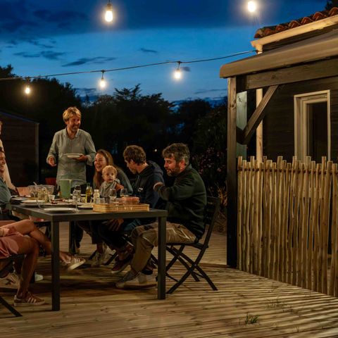 MOBILE HOME 8 people - Cabane Tribu 8 pers. (2 cabanes of 25m2 facing each other)