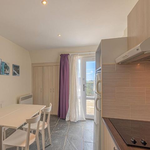 Apartment 5 persons - 3 rooms for 5 people with sea view